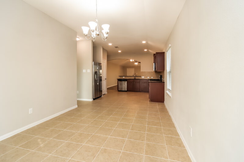 2,340/Mo, 1929 Acaciawood Way Houston, TX 77051 Dining Room View 2