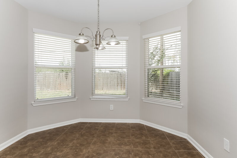 1,865/Mo, 17189 Glen Oaks Dr Conroe, TX 77385 Floorplan View 2