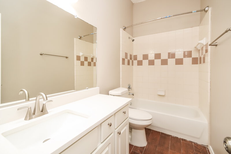 2,280/Mo, 10007 Edgewood Manor Ct Tomball, TX 77375 Bathroom View