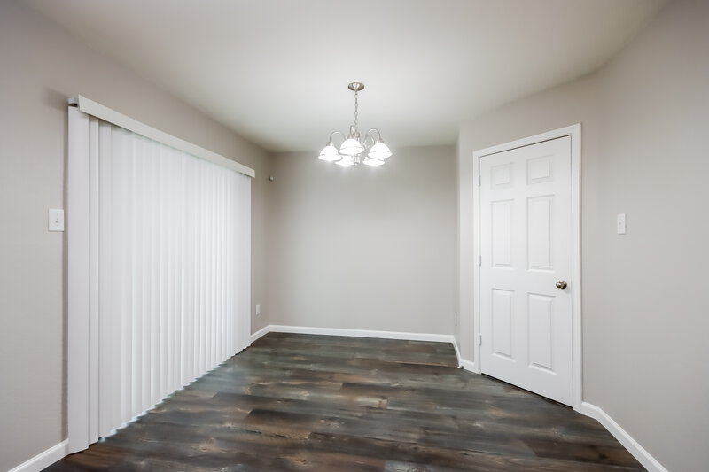 2,400/Mo, 2036 Vanamen Ct Conroe, TX 77304 Dining Room View