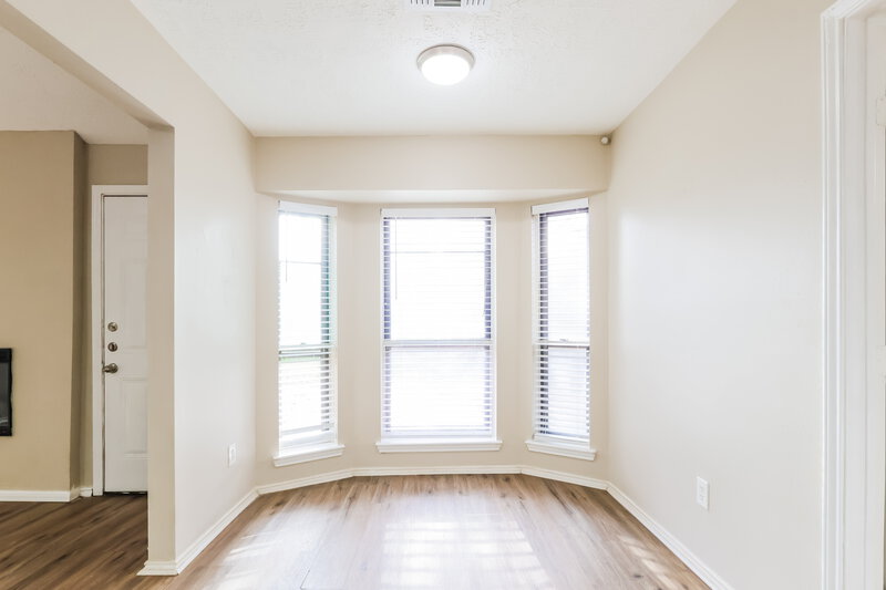 1,800/Mo, 12207 Evening Glen Ct Tomball, TX 77375 Breakfast Nook View