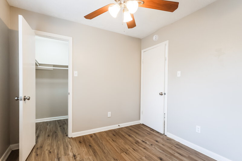 1,800/Mo, 12207 Evening Glen Ct Tomball, TX 77375 Bedroom View 2