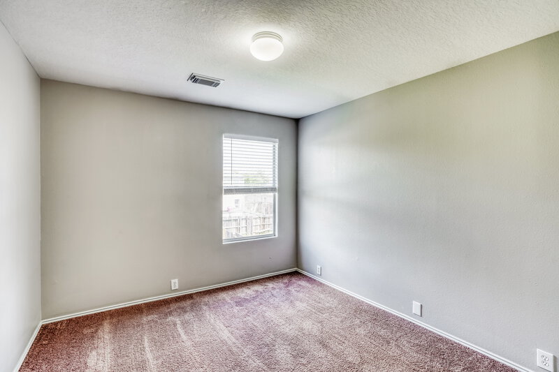 0/Mo, 914 Eagles Glide Dr Houston, TX 77090 Bedroom View