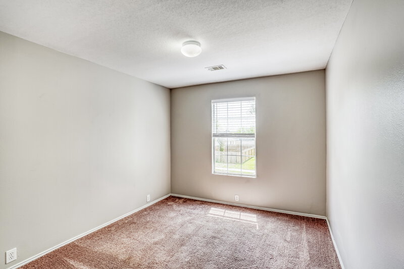 0/Mo, 914 Eagles Glide Dr Houston, TX 77090 Bedroom View 3
