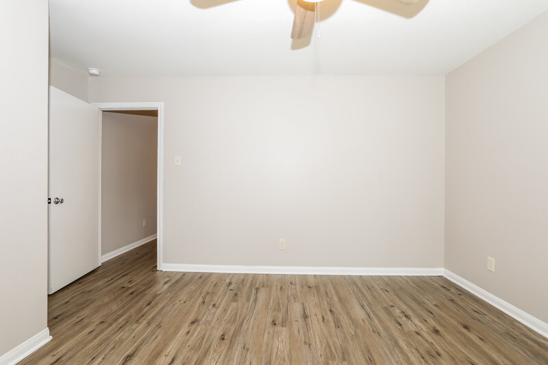 2,190/Mo, 719 Springwood Dr Conroe, TX 77385 Bedroom View 5