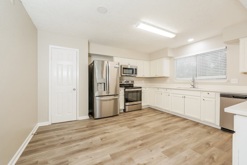 2,055/Mo, 4911 Larksong Ln Spring, TX 77388 Kitchen View