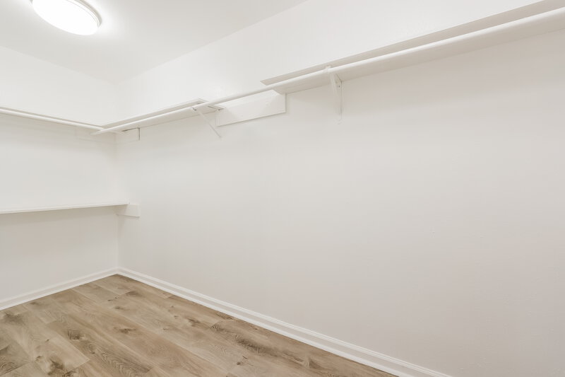 2,055/Mo, 4911 Larksong Ln Spring, TX 77388 Walk In Closet View