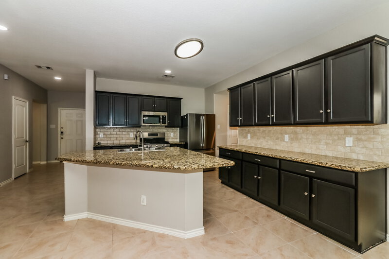 2,230/Mo, 18003 Dalton Shadow Ln Richmond, TX 77407 Kitchen View