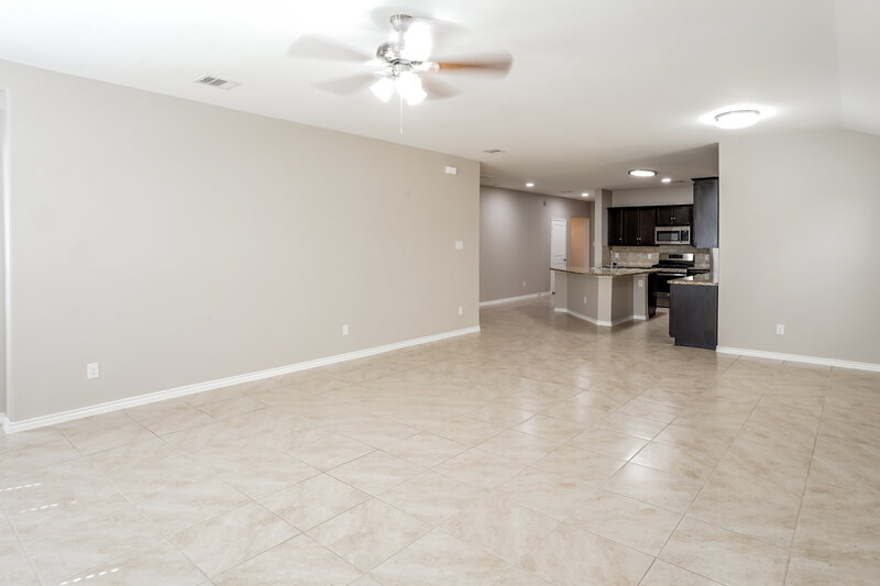 2,265/Mo, 18003 Dalton Shadow Ln Richmond, TX 77407 Living Room View 2