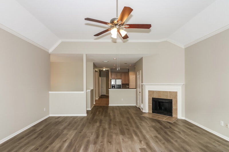 1,975/Mo, 3607 Burning Palms Ct Houston, TX 77042 Misc View 4