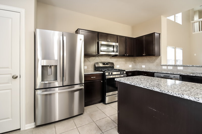 2,550/Mo, 218 Pequin Rd Crosby, TX 77532 Kitchen View 2