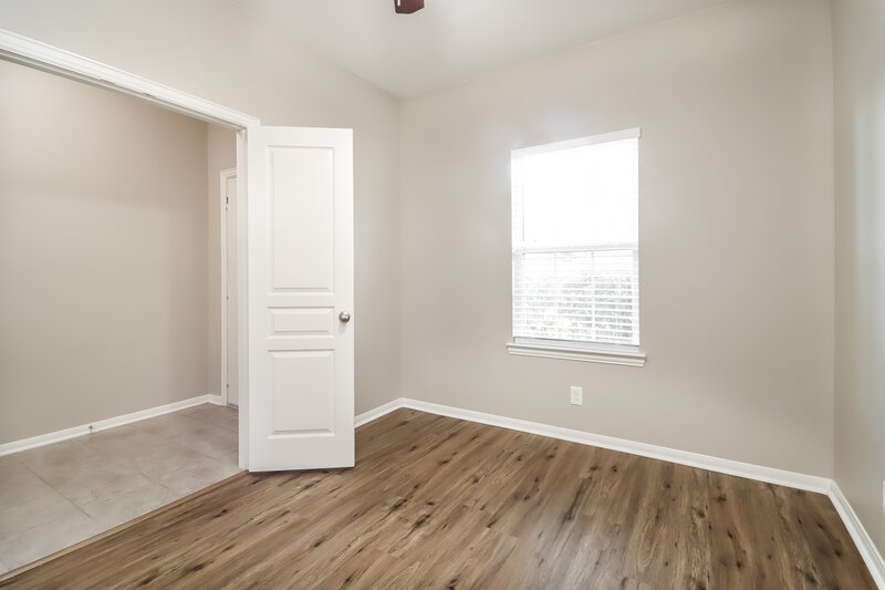 2,550/Mo, 218 Pequin Rd Crosby, TX 77532 Study View