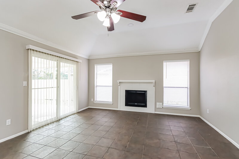 2,020/Mo, 9811 Orangevale Dr Spring, TX 77379 Living Room View