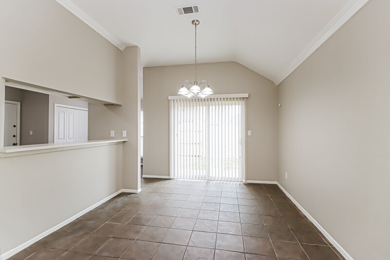 2,020/Mo, 9811 Orangevale Dr Spring, TX 77379 Dining Room View