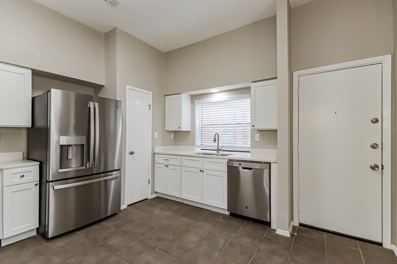 2,020/Mo, 9811 Orangevale Dr Spring, TX 77379 Kitchen View