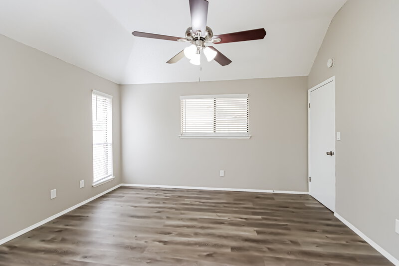 2,020/Mo, 9811 Orangevale Dr Spring, TX 77379 Main Bedroom View