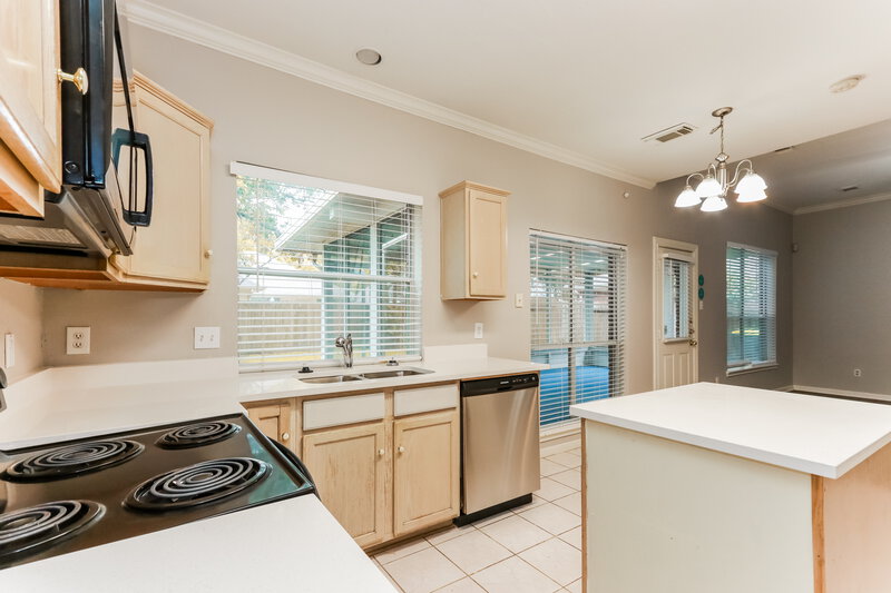 2,275/Mo, 18622 Sandelford Dr Katy, TX 77449 Misc View 5