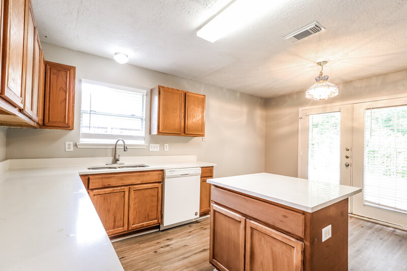 2,135/Mo, 4818 Gypsy Forest Dr Humble, TX 77346 Kitchen View