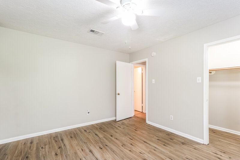 2,135/Mo, 4818 Gypsy Forest Dr Humble, TX 77346 Bedroom View