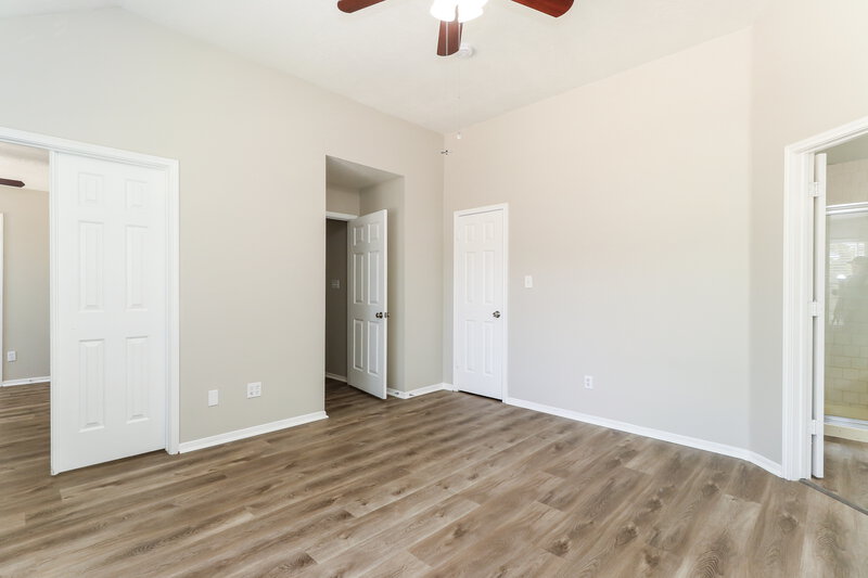 2,230/Mo, 1334 Taymouth Dr Spring, TX 77386 Main Bedroom View