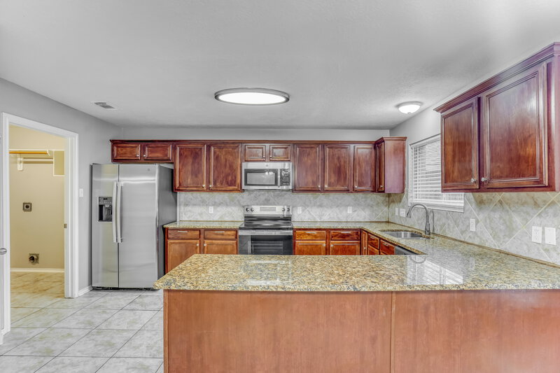1,955/Mo, 6363 Bright Falls Ln Katy, TX 77449 Kitchen View