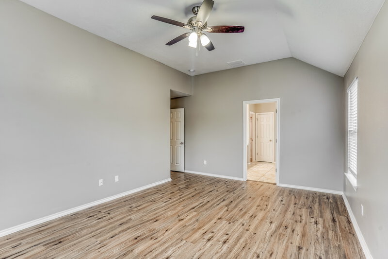 1,955/Mo, 6363 Bright Falls Ln Katy, TX 77449 Main Bedroom View 2