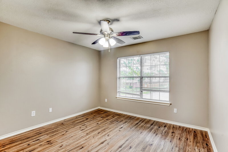 1,955/Mo, 6363 Bright Falls Ln Katy, TX 77449 Bedroom View 3
