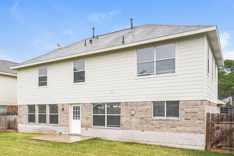 1,955/Mo, 6363 Bright Falls Ln Katy, TX 77449 Rear View