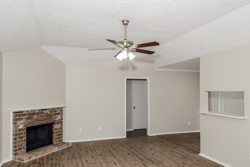 1,800/Mo, 6926 Bullinger Dr Spring, TX 77379 Living Room View