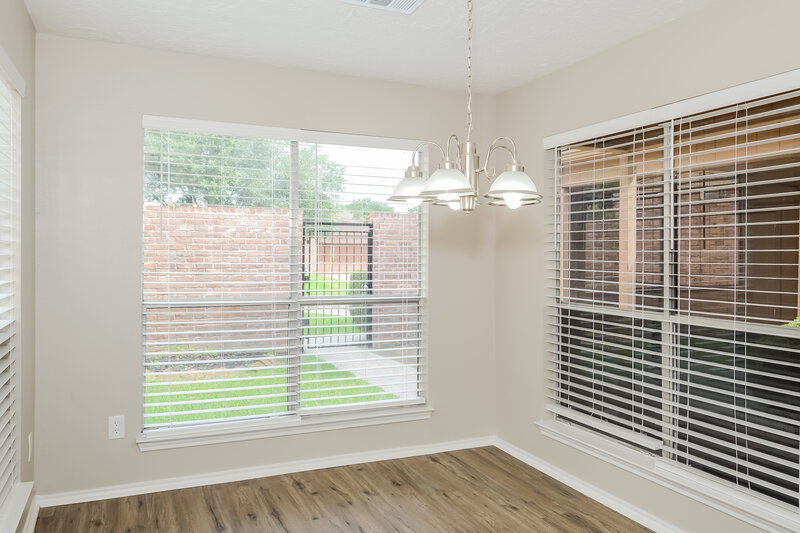 1,800/Mo, 6926 Bullinger Dr Spring, TX 77379 Dining Room View