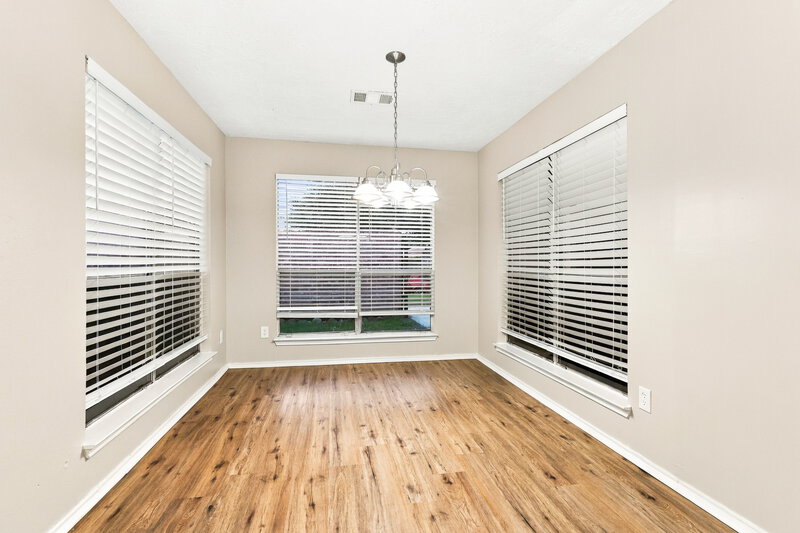 1,755/Mo, 6926 Bullinger Dr Spring, TX 77379 Dining Room View