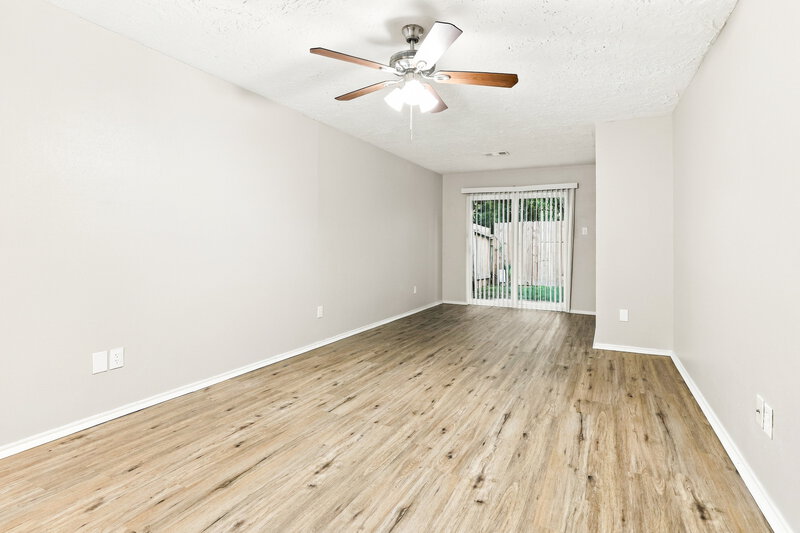 1,755/Mo, 6926 Bullinger Dr Spring, TX 77379 Primary Bedroom View