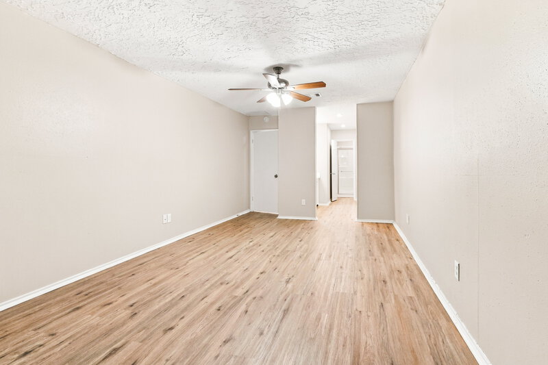 1,755/Mo, 6926 Bullinger Dr Spring, TX 77379 Primary Bedroom View 2
