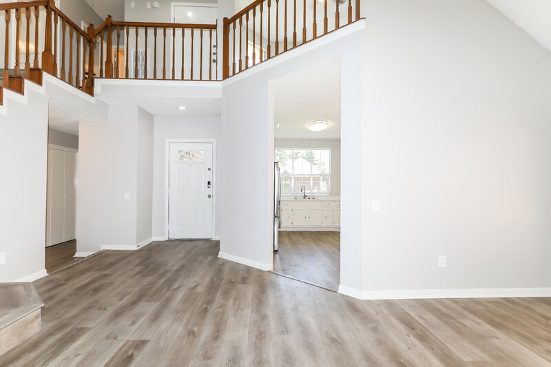 2,375/Mo, 16035 Sunbeam River Dr Houston, TX 77084 Foyer View 2