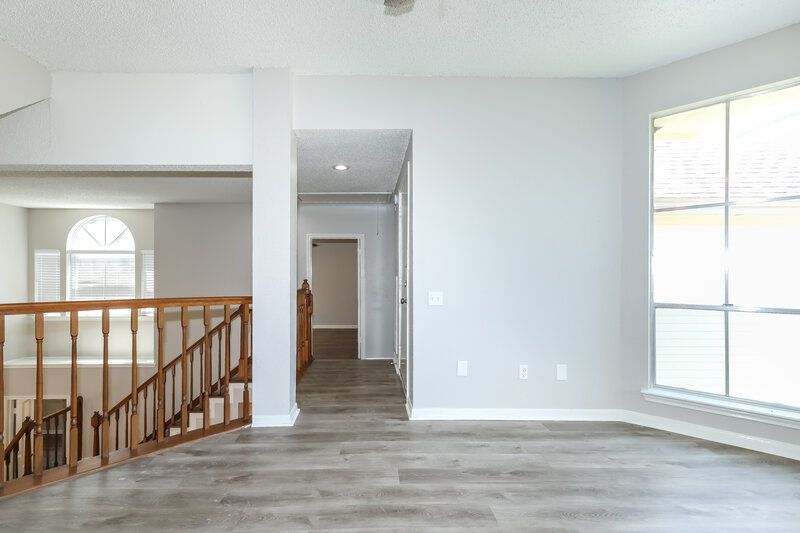 2,375/Mo, 16035 Sunbeam River Dr Houston, TX 77084 Loft View 2