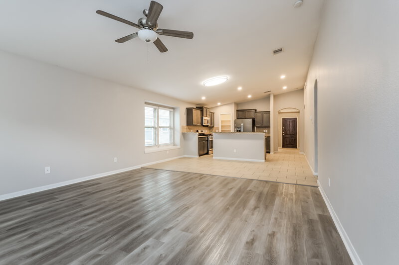 1,930/Mo, 15010 Cave Creek Ct Humble, TX 77346 Living Room View 3