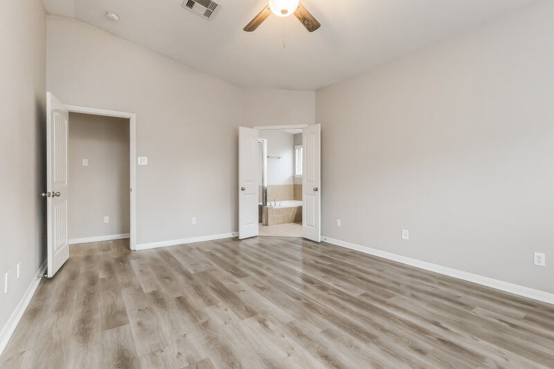 1,930/Mo, 15010 Cave Creek Ct Humble, TX 77346 Main Bedroom View