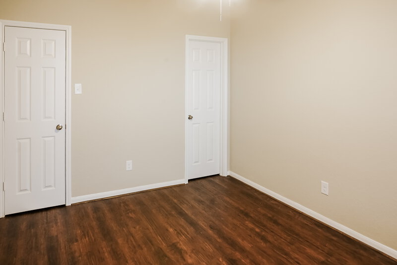 2,460/Mo, 19011 Woodland Leaf Ln Tomball, TX 77375 Bedroom View