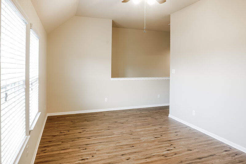 2,460/Mo, 19011 Woodland Leaf Ln Tomball, TX 77375 Hallway View
