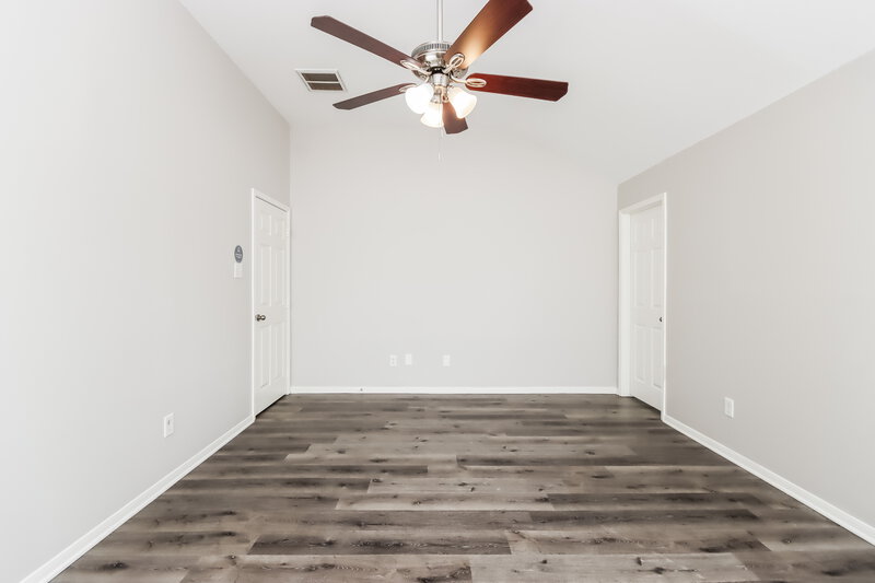 2,370/Mo, 20719 Fox Hound Ln Humble, TX 77338 Main Bedroom View 2