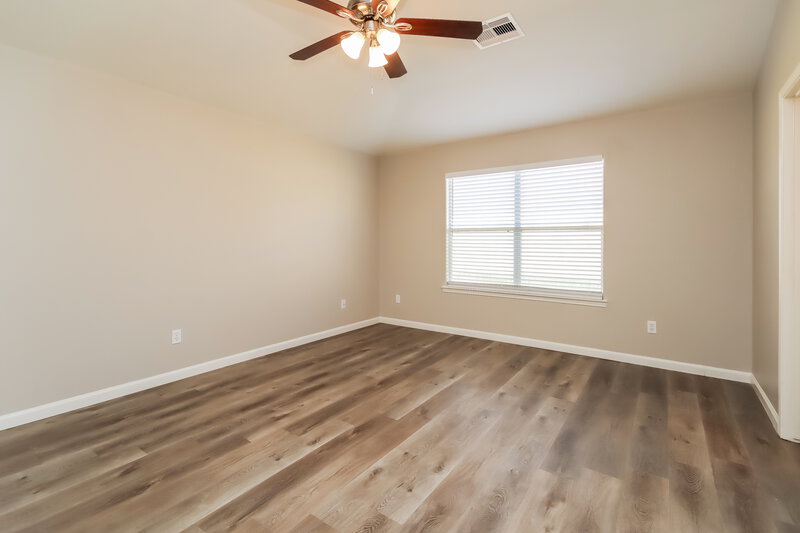 1,710/Mo, 403 Sunset Colony Dr Rosharon, TX 77583 Main Bedroom View