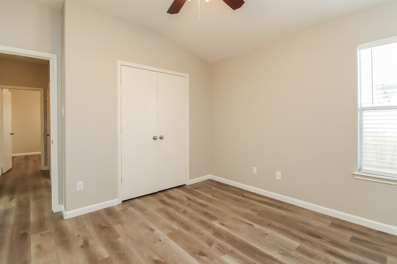 1,710/Mo, 403 Sunset Colony Dr Rosharon, TX 77583 Bedroom View