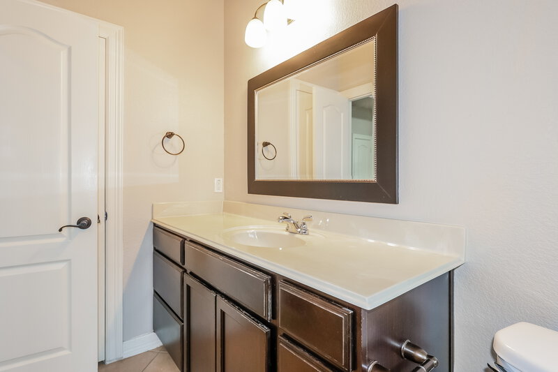 1,800/Mo, 23733 Briar Tree Dr Porter, TX 77365 Main Bathroom View 2