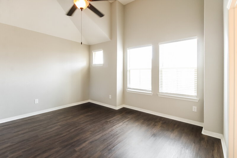 2,620/Mo, 10034 Spring Shadows Park Cir Houston, TX 77080 Bedroom View