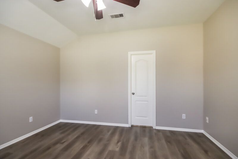 1,670/Mo, 24223 Silver Maple Dr Huffman, TX 77336 Main Bedroom View 2