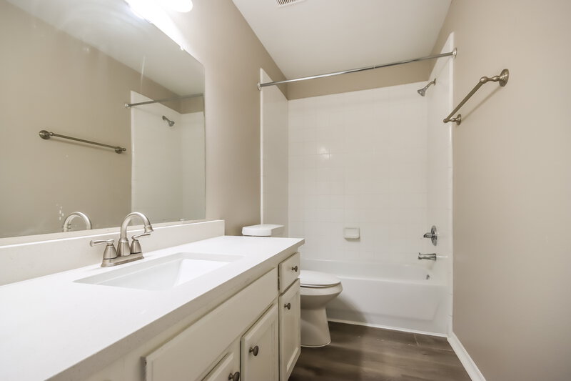 1,670/Mo, 24223 Silver Maple Dr Huffman, TX 77336 Bathroom View