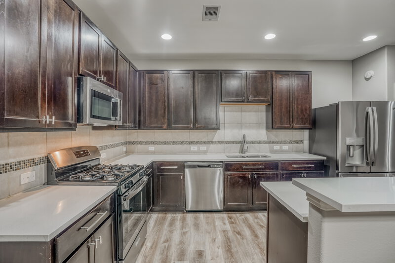 2,235/Mo, 6006 Lovage Ave Crosby, TX 77532 Kitchen View 2