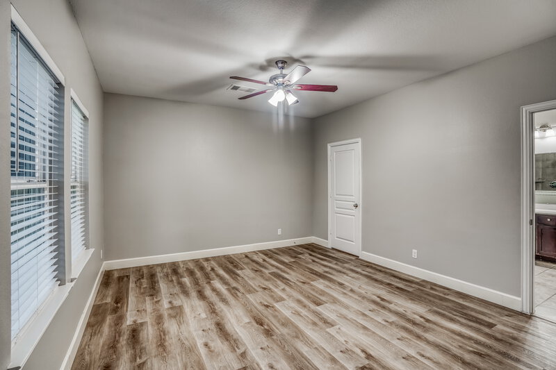 2,235/Mo, 6006 Lovage Ave Crosby, TX 77532 Main Bedroom View