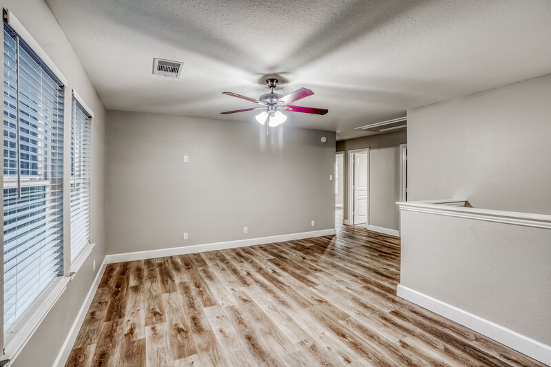 2,235/Mo, 6006 Lovage Ave Crosby, TX 77532 Loft View