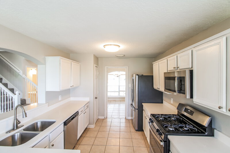 2,355/Mo, 408 Cedar Branch Dr League City, TX 77573 Kitchen View